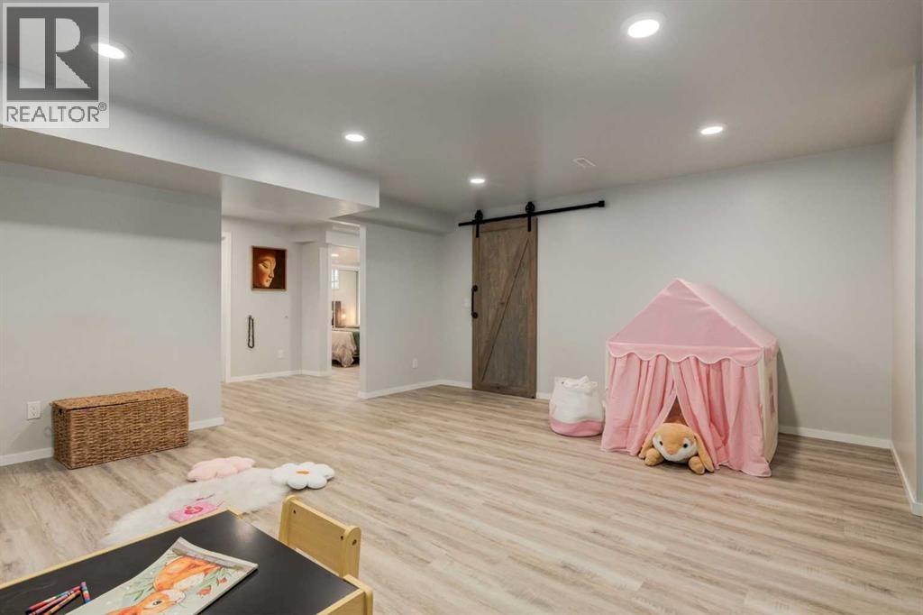 16a Tusslewood Drive NW, Calgary, Alberta  T3L 0B1 - Photo 34 - A2326221