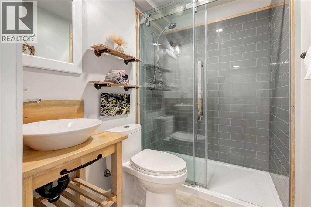 16a Tusslewood Drive NW, Calgary, Alberta  T3L 0B1 - Photo 36 - A2326221