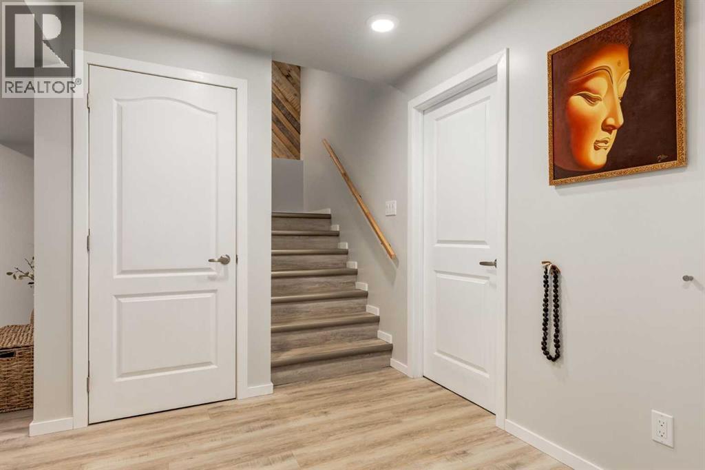 16a Tusslewood Drive NW, Calgary, Alberta  T3L 0B1 - Photo 31 - A2326221