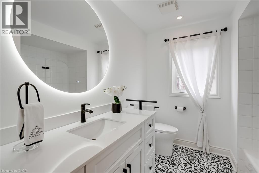 4285 Couples Crescent, Burlington, Ontario  L7M 4Y8 - Photo 20 - 40847429