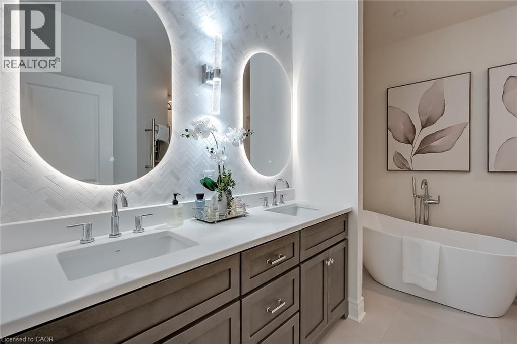 4285 Couples Crescent, Burlington, Ontario  L7M 4Y8 - Photo 14 - 40847429