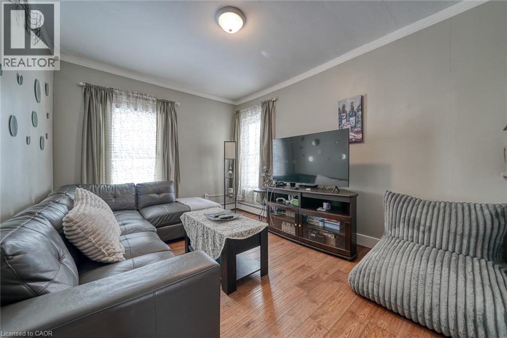 119 Carroll Street, Ingersoll, Ontario  N5C 1W3 - Photo 6 - 40849584