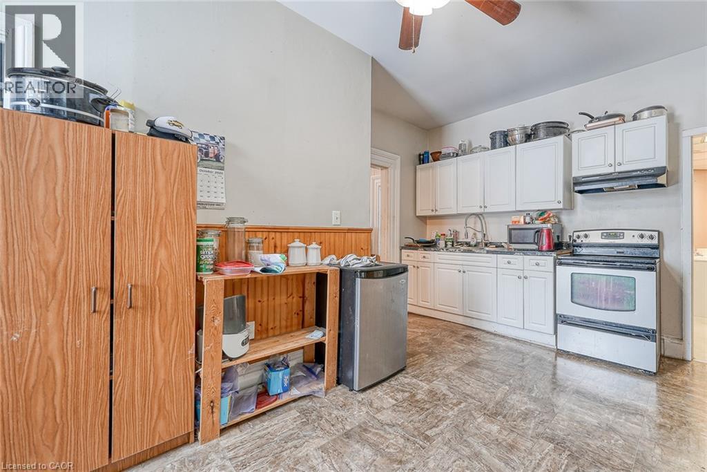 119 Carroll Street, Ingersoll, Ontario  N5C 1W3 - Photo 3 - 40849584