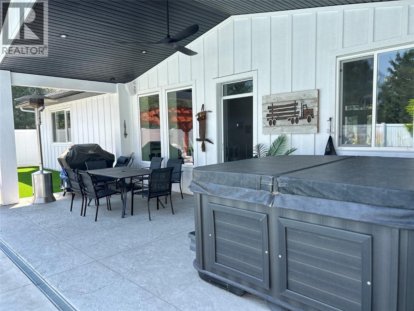 1217 Mcphee Road, Castlegar, British Columbia  V1N 4L8 - Photo 48 - 10396697