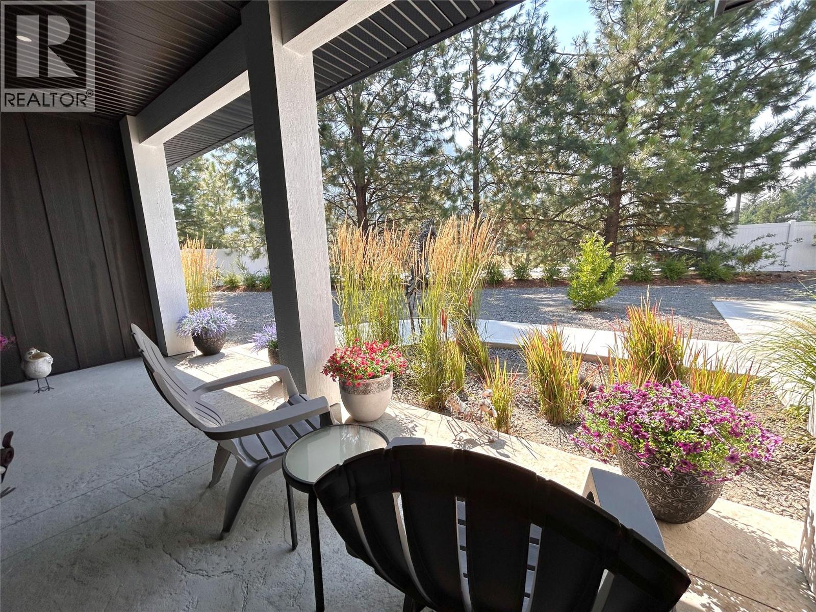 1217 Mcphee Road, Castlegar, British Columbia  V1N 4L8 - Photo 11 - 10396697