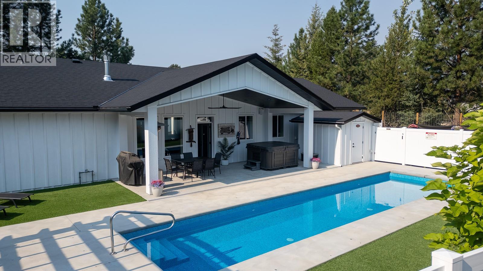 1217 Mcphee Road, Castlegar, British Columbia  V1N 4L8 - Photo 52 - 10396697