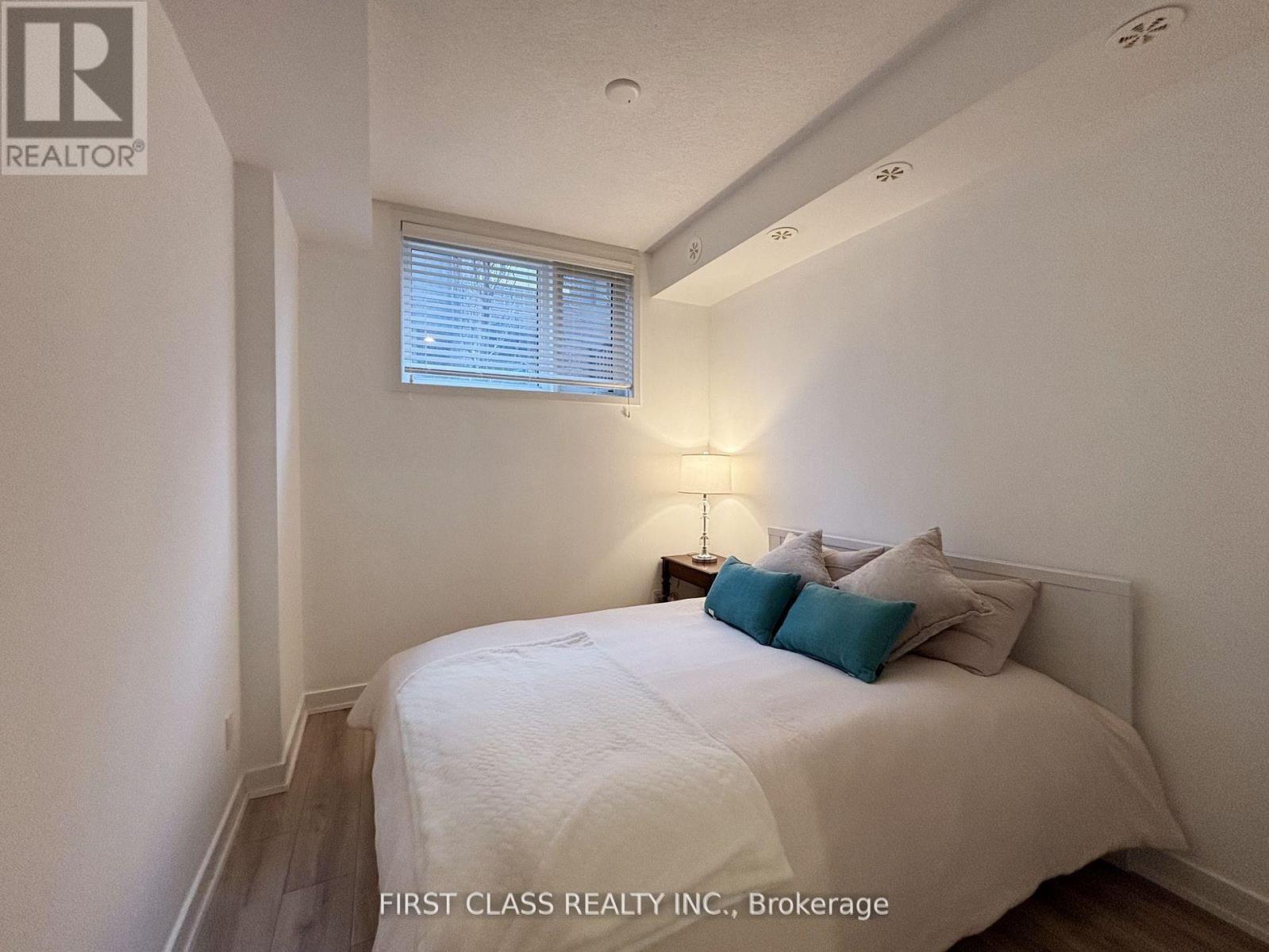 514 - 1127 Cooke Boulevard, Burlington, Ontario  L7T 4A8 - Photo 6 - W13639718