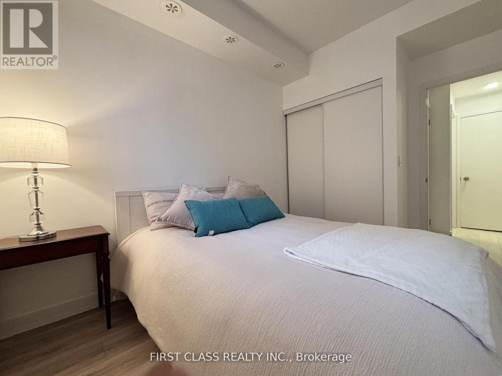 514 - 1127 Cooke Boulevard, Burlington, Ontario  L7T 4A8 - Photo 7 - W13639718