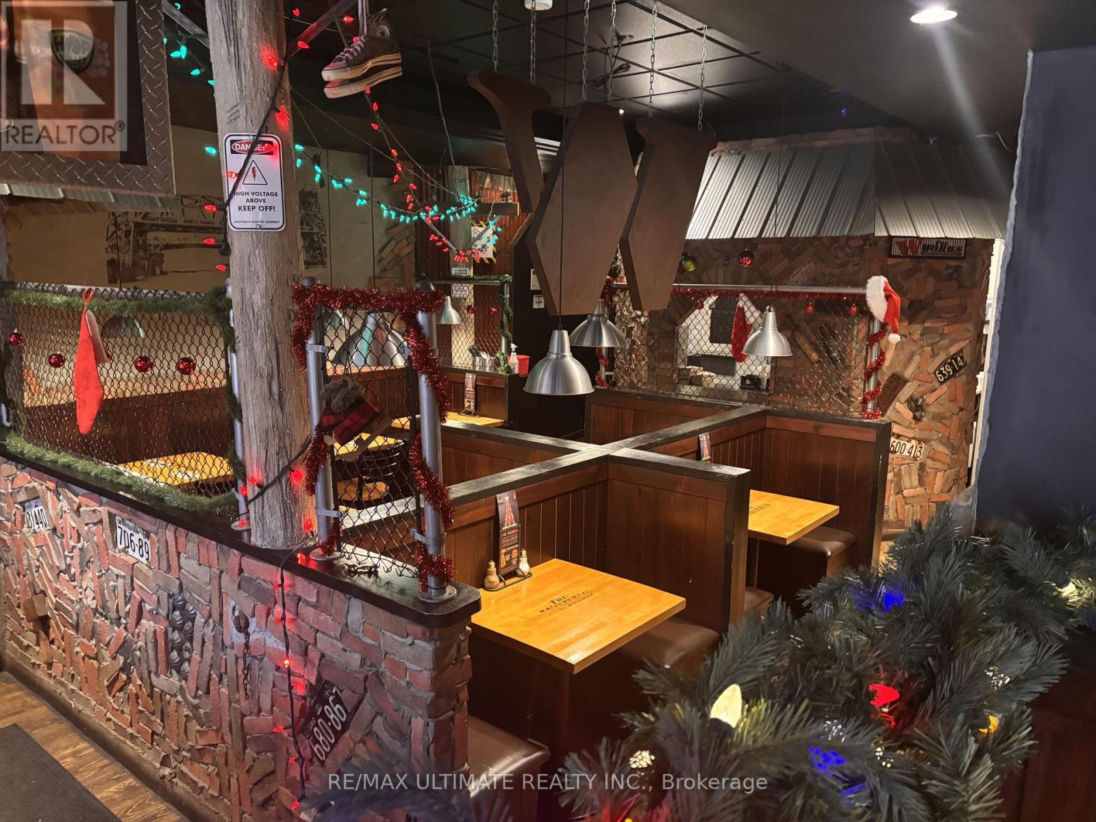 443 Brant Street, Burlington, Ontario L7R 2G3 - Photo 7 - W13639726