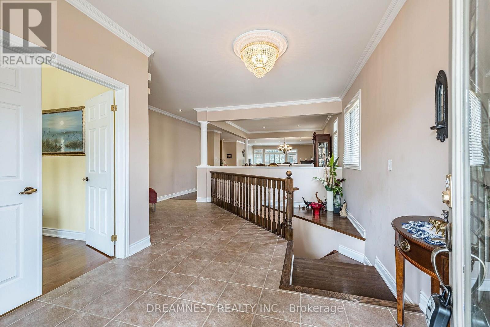1515 Stewart Crescent, Milton, Ontario L9T 6P8 - Photo 5 - W13639906