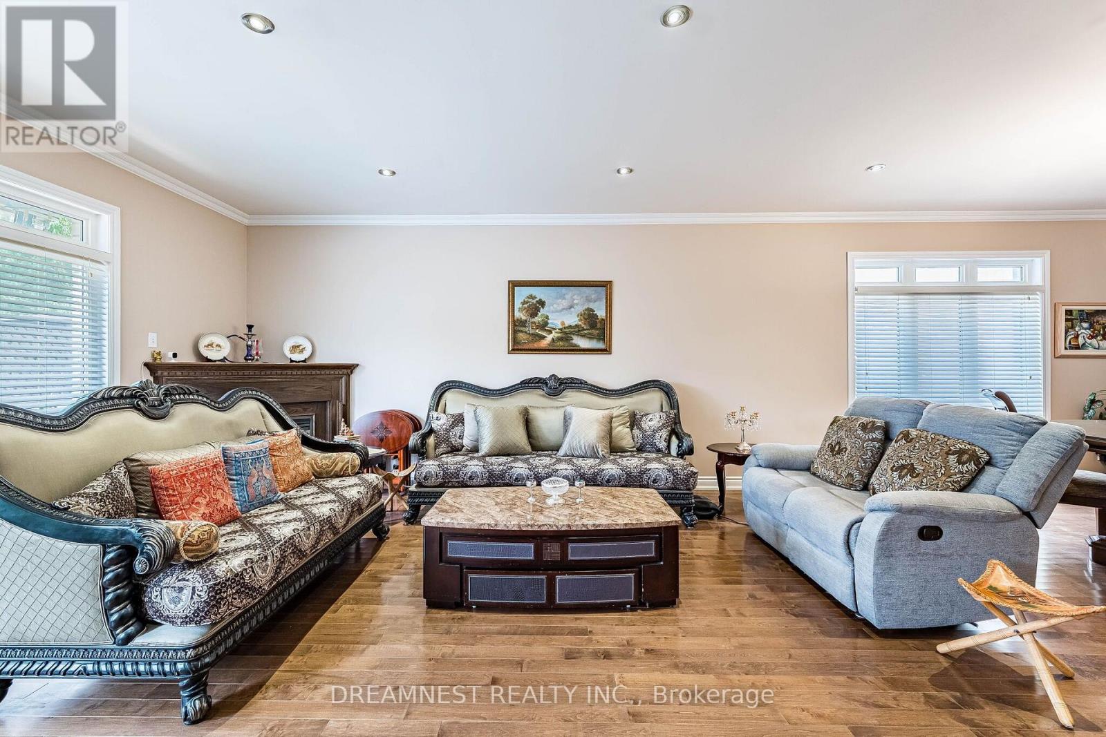 1515 Stewart Crescent, Milton, Ontario L9T 6P8 - Photo 8 - W13639906