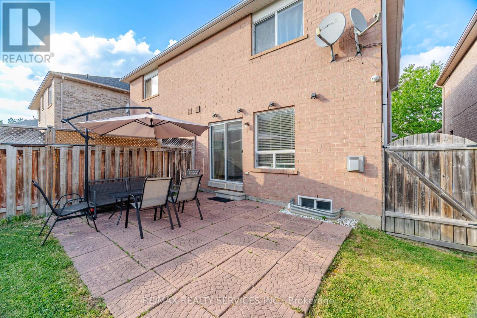 29 Lonestar Crescent, Brampton, Ontario  L7A 2H9 - Photo 47 - W13639946