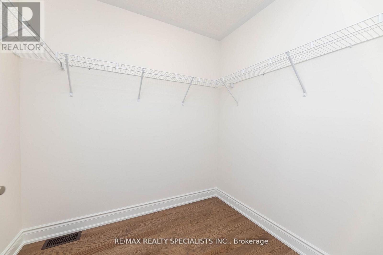 86 Bermondsey Way, Brampton, Ontario L6Y 6K9 - Photo 11 - W13639972