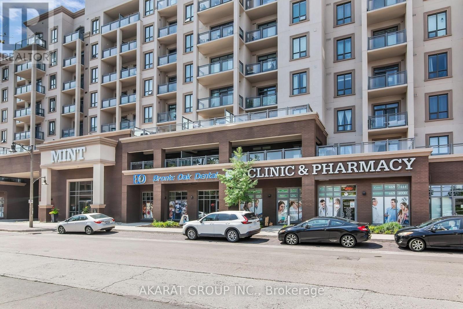 803 - 2486 Old Bronte Road, Oakville, Ontario  L6M 0Y4 - Photo 3 - W13640016