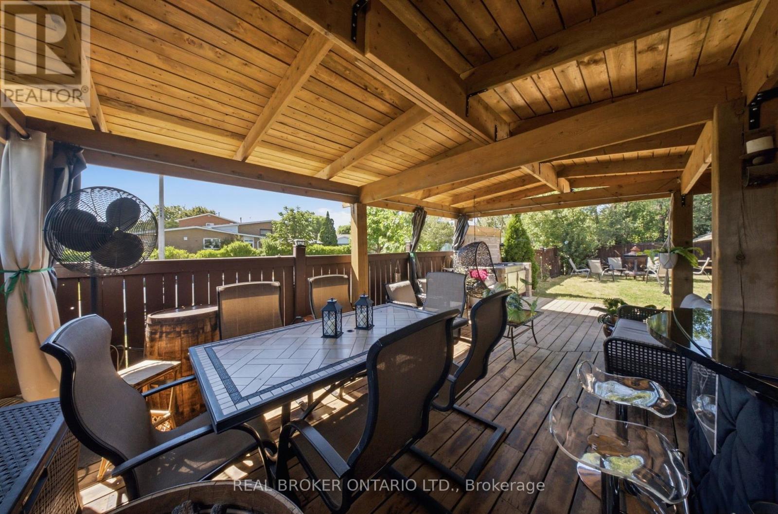 21 Kendleton Drive, Toronto, Ontario  M9V 1T9 - Photo 18 - W13640028