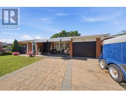 21 KENDLETON DRIVE, Toronto, Ontario