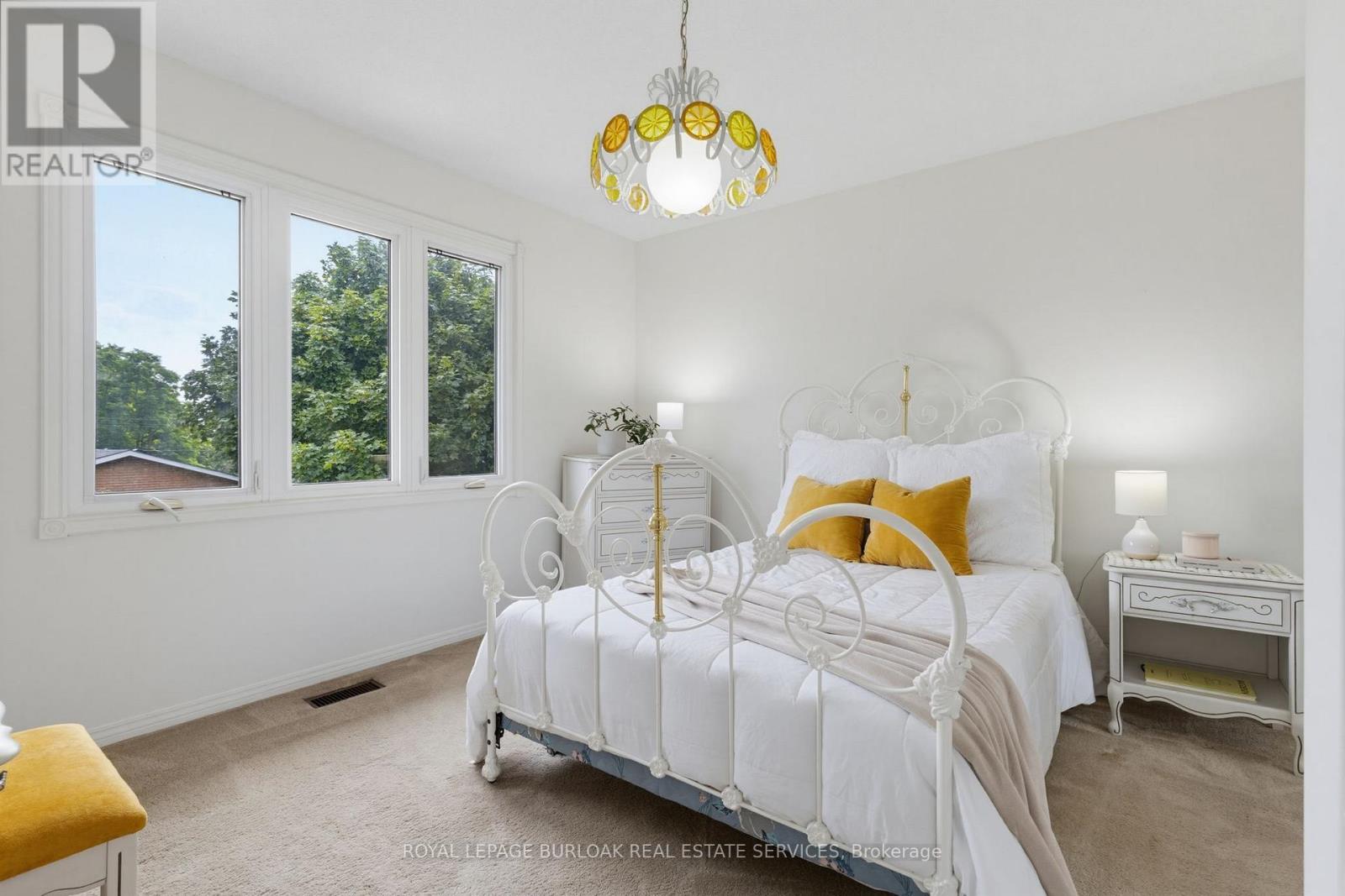 87 Regent Avenue, Hamilton, Ontario  L9B 1T1 - Photo 25 - X13618850