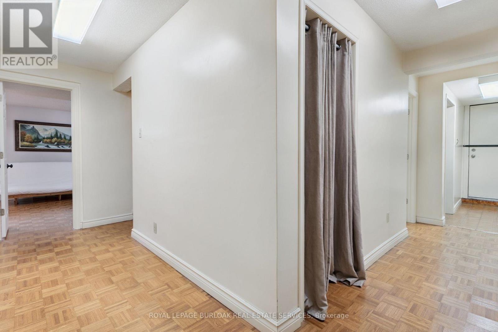 87 Regent Avenue, Hamilton, Ontario  L9B 1T1 - Photo 31 - X13618850
