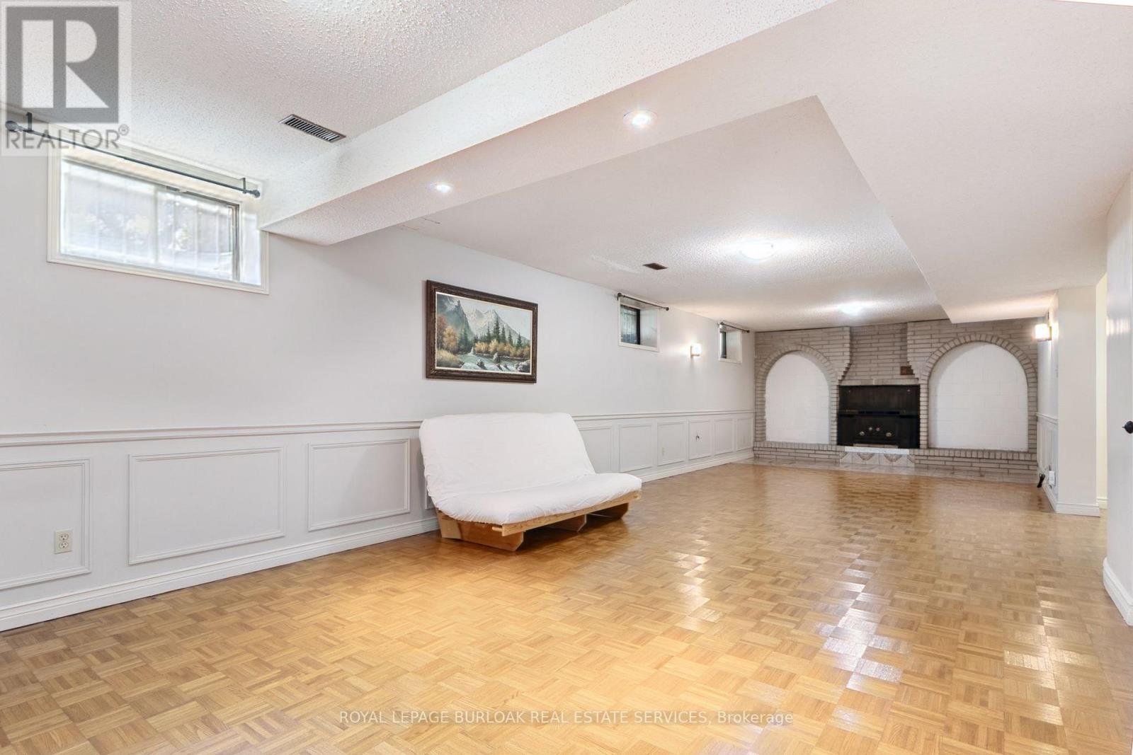 87 Regent Avenue, Hamilton, Ontario  L9B 1T1 - Photo 32 - X13618850