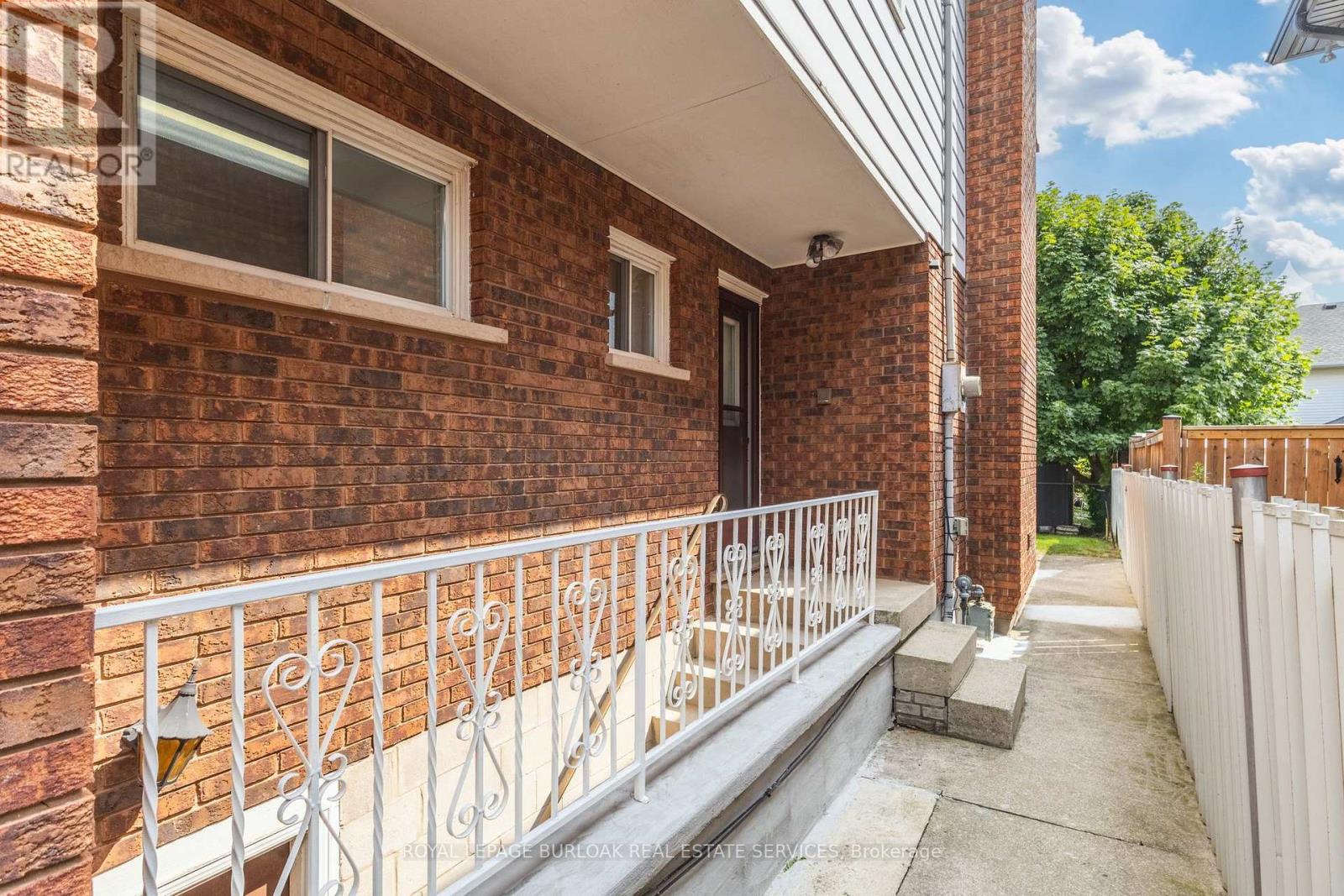87 Regent Avenue, Hamilton, Ontario  L9B 1T1 - Photo 44 - X13618850