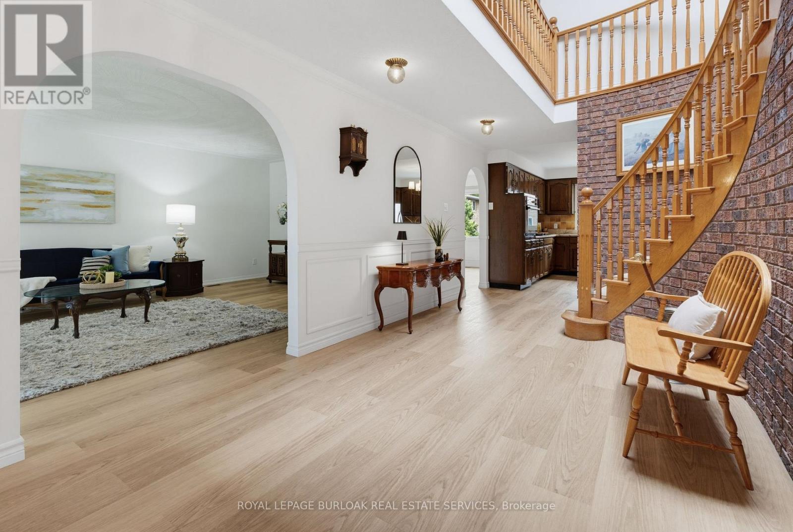 87 Regent Avenue, Hamilton, Ontario  L9B 1T1 - Photo 5 - X13618850