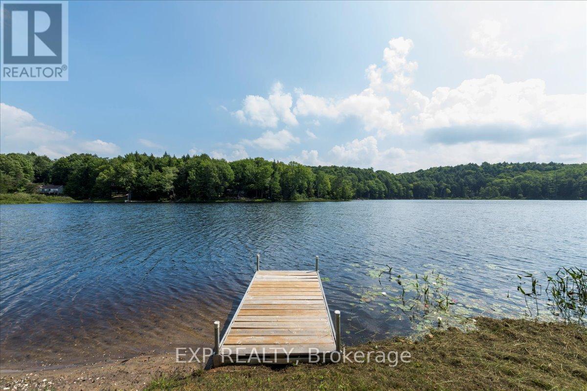 1867 Fraserburg Road, Bracebridge, Ontario  P1L 1X3 - Photo 2 - X13639772