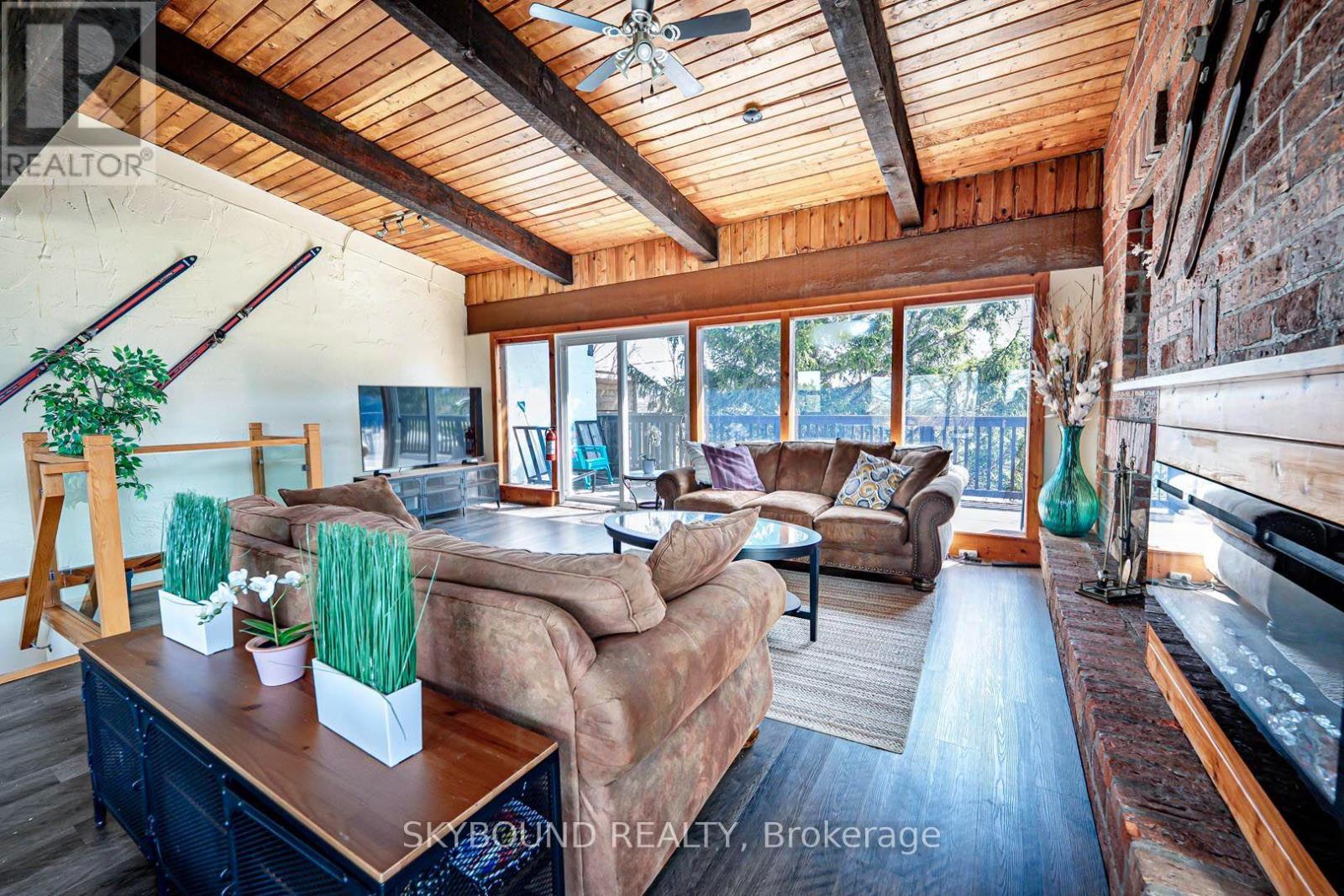 157 Tyrolean Lane, Blue Mountains, Ontario  L9Y 0N3 - Photo 13 - X13639774