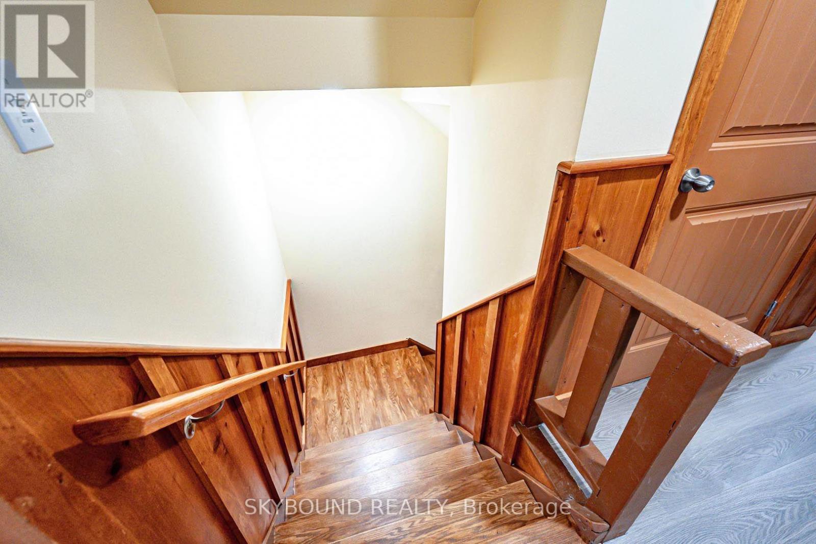 157 Tyrolean Lane, Blue Mountains, Ontario  L9Y 0N3 - Photo 35 - X13639774