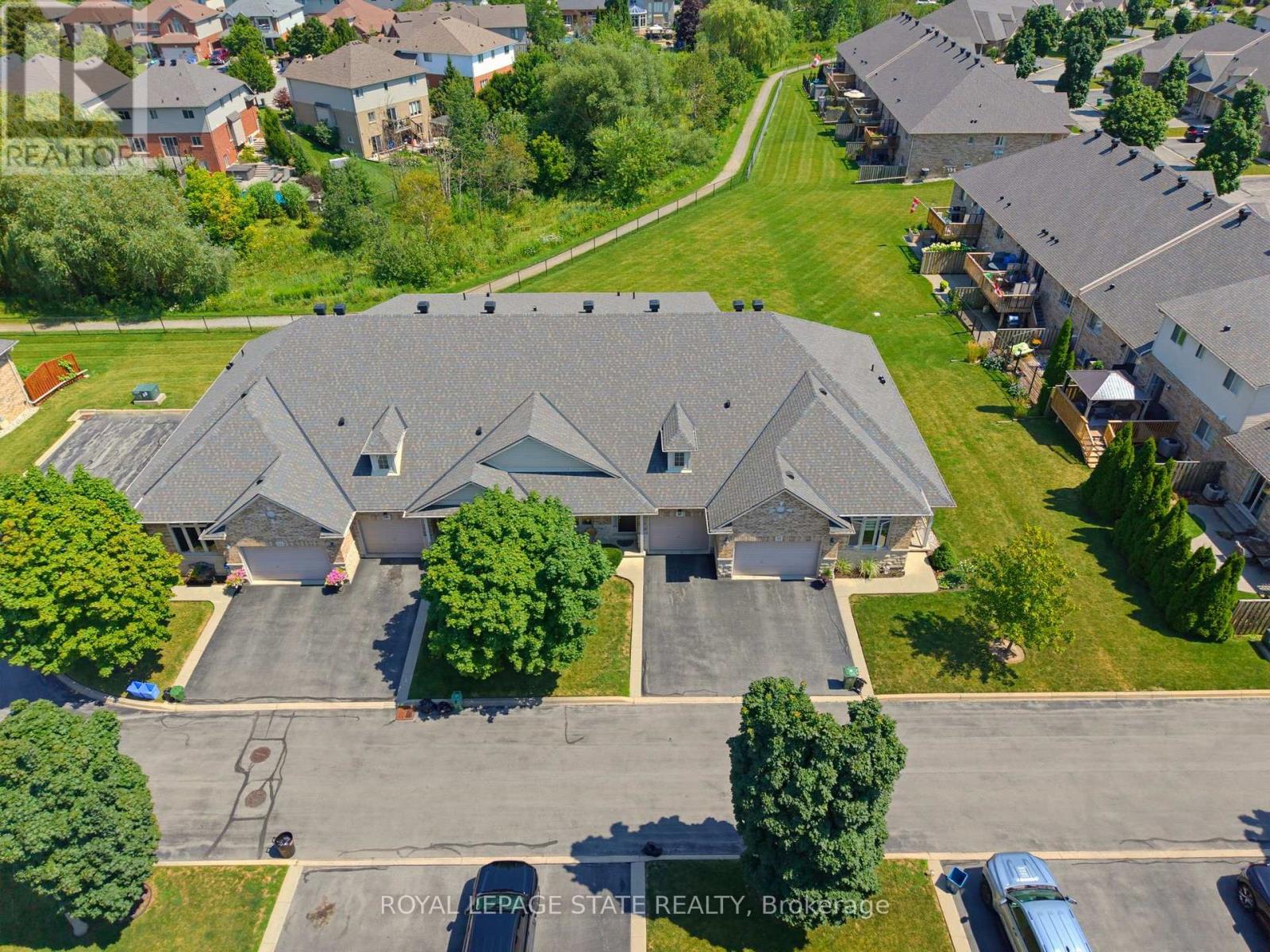 17 - 310 Southbrook Drive, Hamilton, Ontario L0R 1C0 - Photo 2 - X13639814