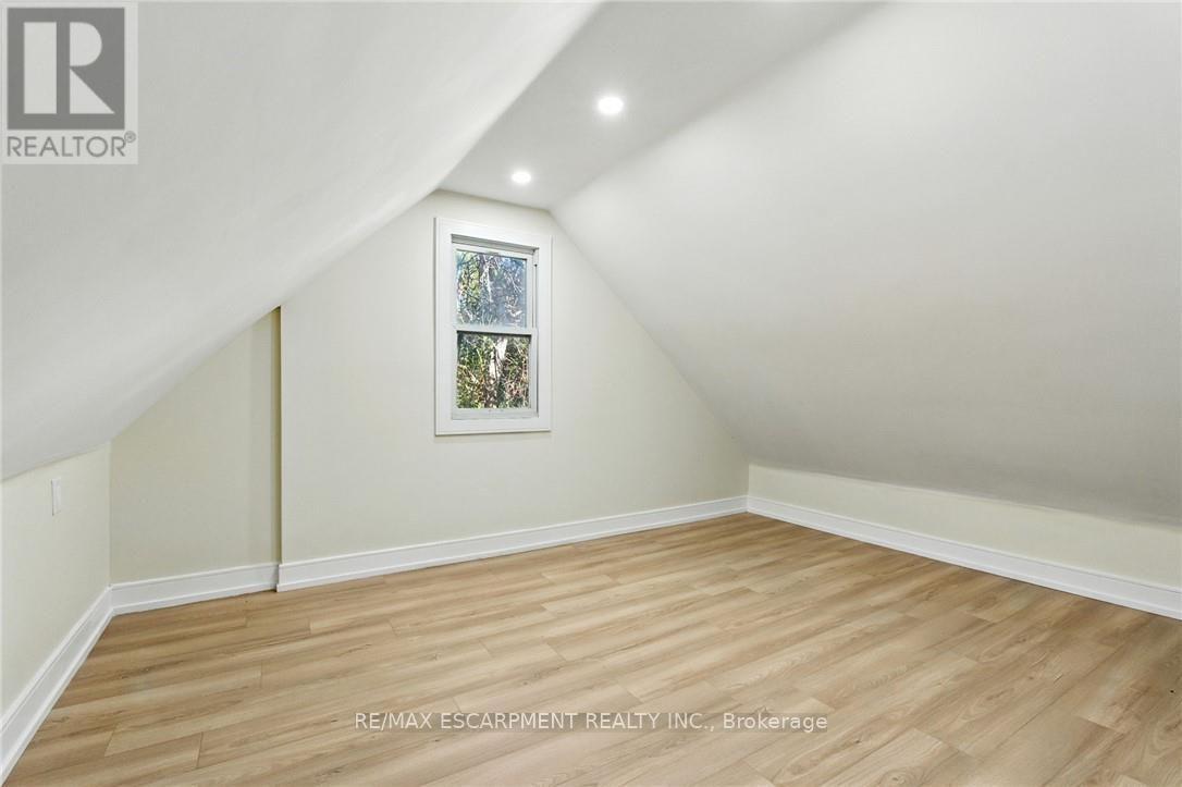 9 Alice Street, Hamilton, Ontario  L8H 4R5 - Photo 29 - X13639964