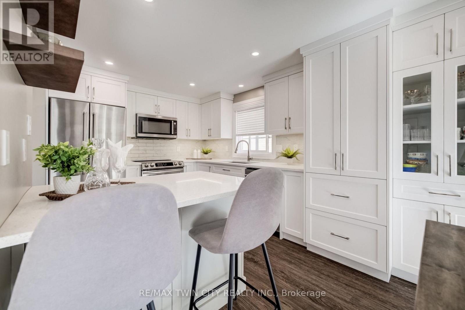 511 Chesapeake Crescent, Waterloo, Ontario N2K 4G1 - Photo 12 - X13640038