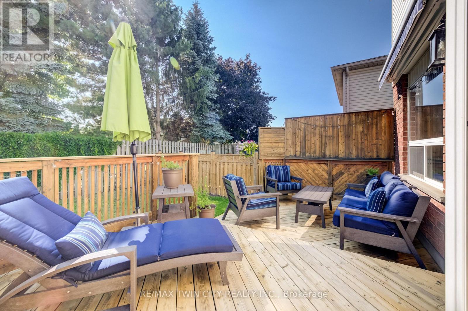511 Chesapeake Crescent, Waterloo, Ontario N2K 4G1 - Photo 35 - X13640038
