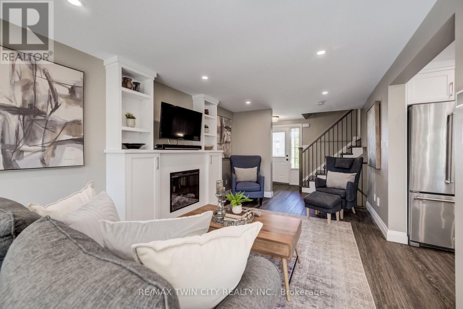 511 Chesapeake Crescent, Waterloo, Ontario N2K 4G1 - Photo 8 - X13640038