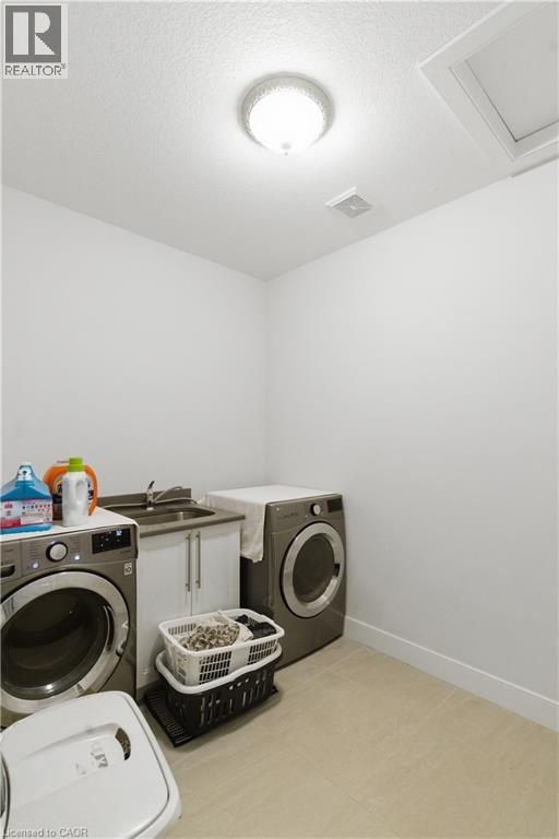 2000 Maddex Way, London, Ontario  N5X 0M9 - Photo 27 - 40853310