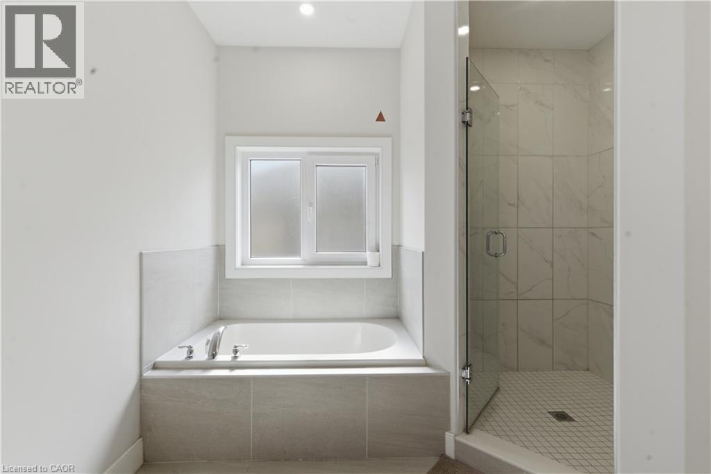2000 Maddex Way, London, Ontario  N5X 0M9 - Photo 33 - 40853310