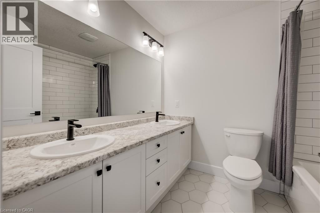 195 Otterbein Road, Kitchener, Ontario  N2B 0A8 - Photo 34 - 40853148
