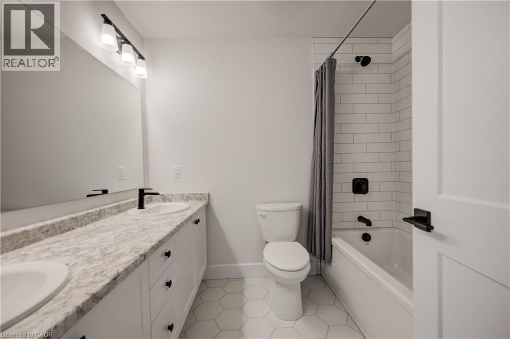 195 Otterbein Road, Kitchener, Ontario  N2B 0A8 - Photo 35 - 40853148