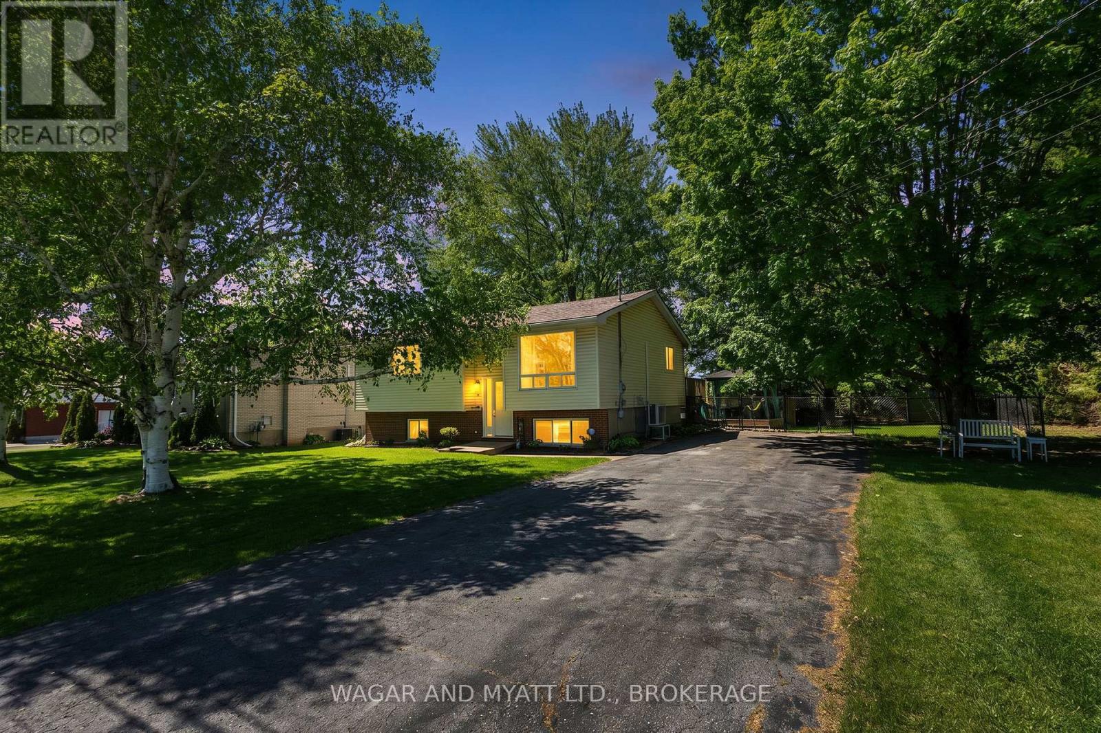 39 RIVERVIEW DRIVE, Greater Napanee, Ontario