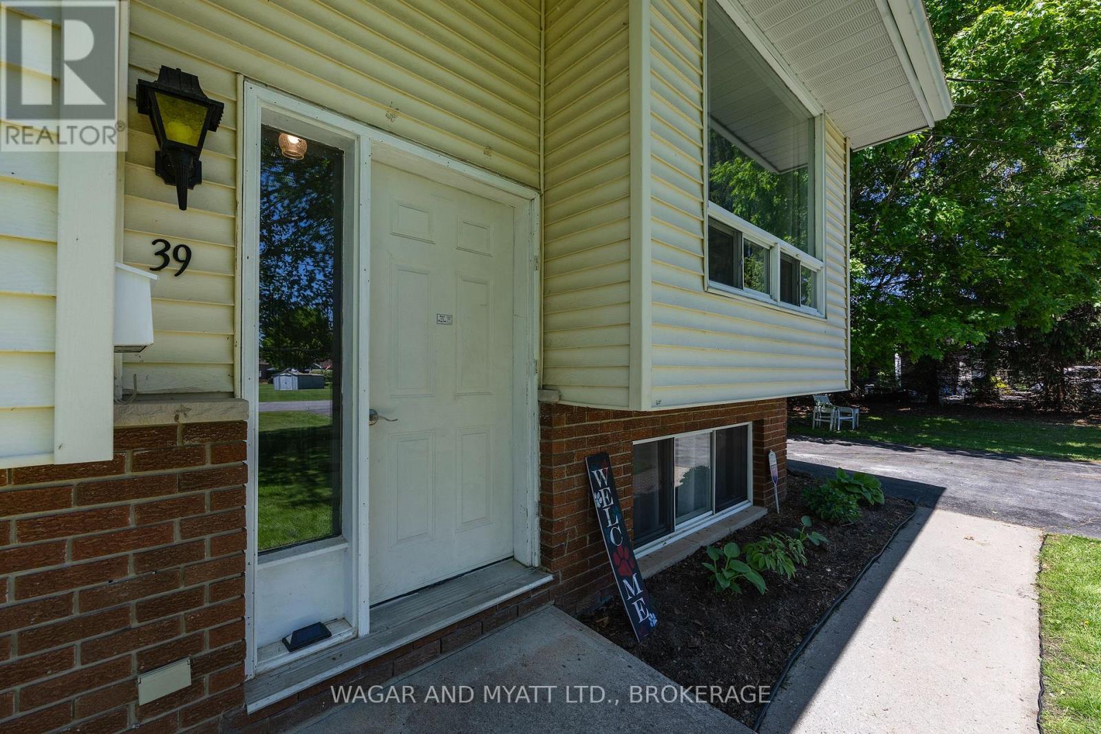 39 Riverview Drive, Greater Napanee, Ontario  K7R 3A1 - Photo 5 - X13223528