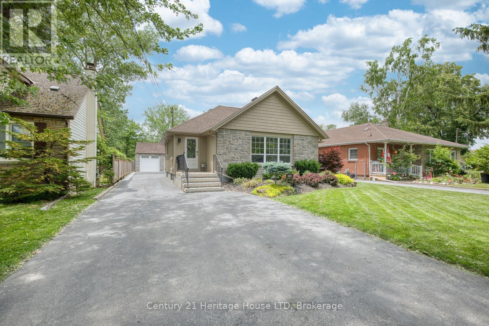 6021 MONTROSE ROAD, Niagara Falls, Ontario