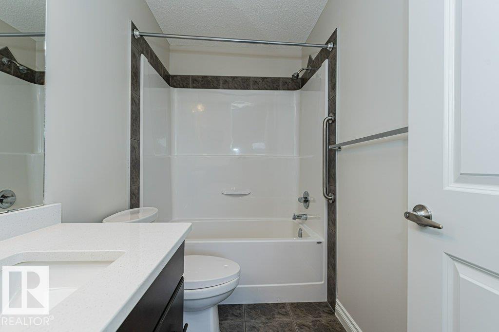 #32 445 Brintnell Bv NW, Edmonton, Alberta  T5Y 0V5 - Photo 32 - E4502173