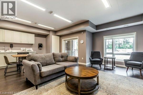 456 LORNE Avenue Unit# 305