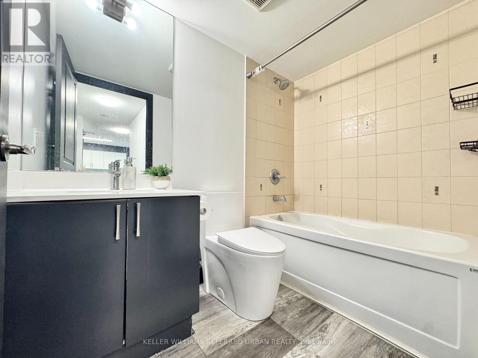 402 - 1235 Bayly Street, Pickering, Ontario  L1W 1L7 - Photo 16 - E13639858