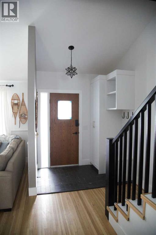 64 Hartford Road NW, Calgary, Alberta  T2K 2A5 - Photo 18 - A2315400