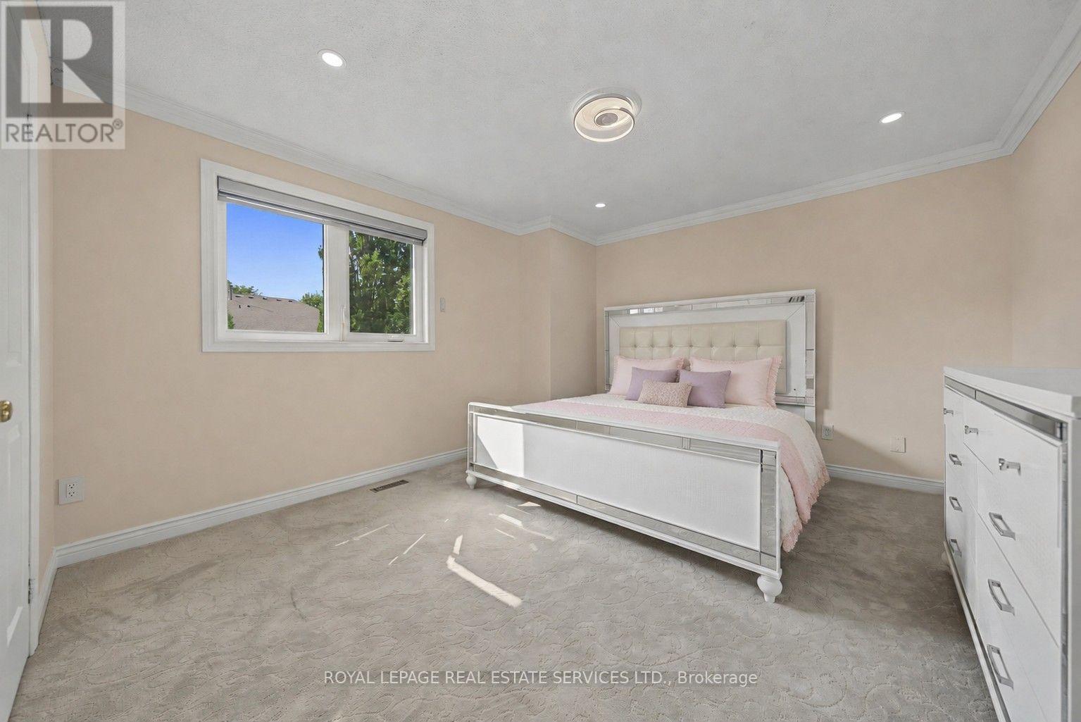 2143 Brays Lane, Oakville, Ontario  L6M 2T2 - Photo 24 - W13635026