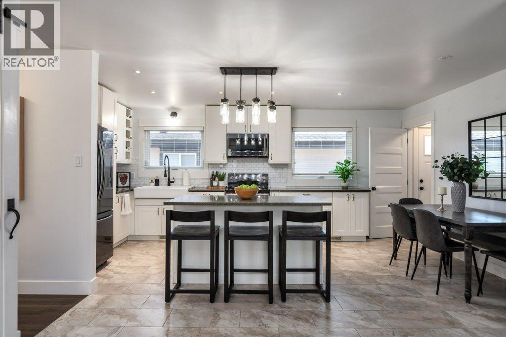 9504 3 Street SE, Calgary, Alberta  T2J 0W8 - Photo 5 - A2321868