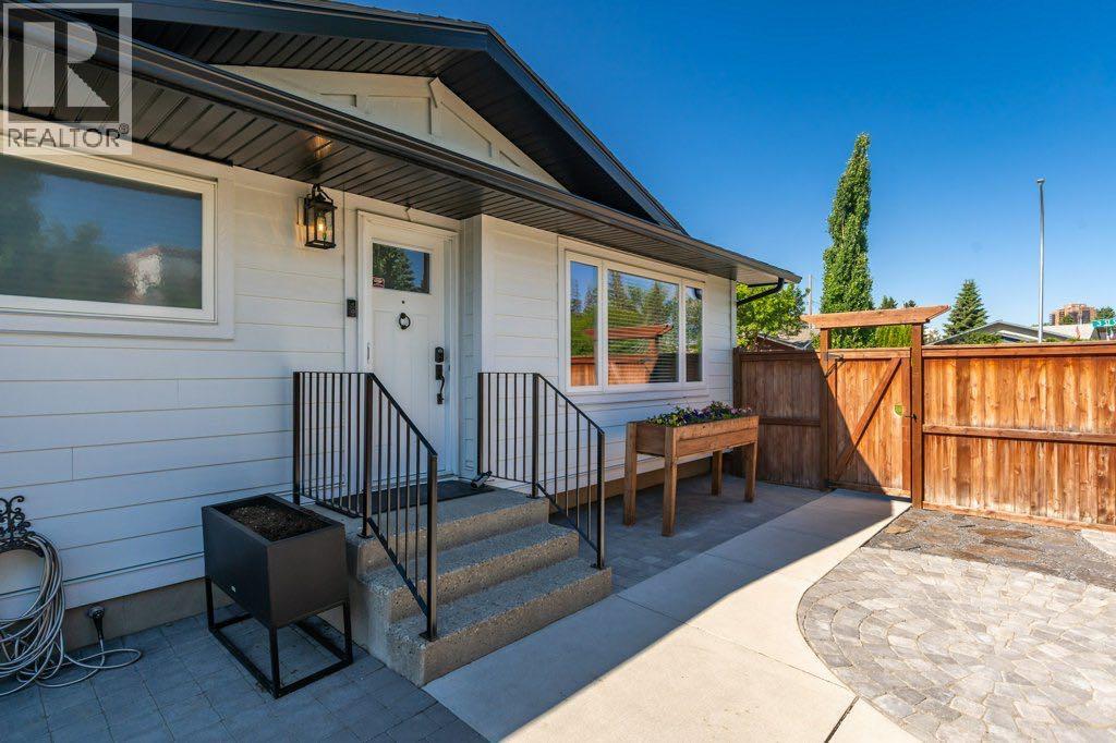 9504 3 Street SE, Calgary, Alberta  T2J 0W8 - Photo 32 - A2321868