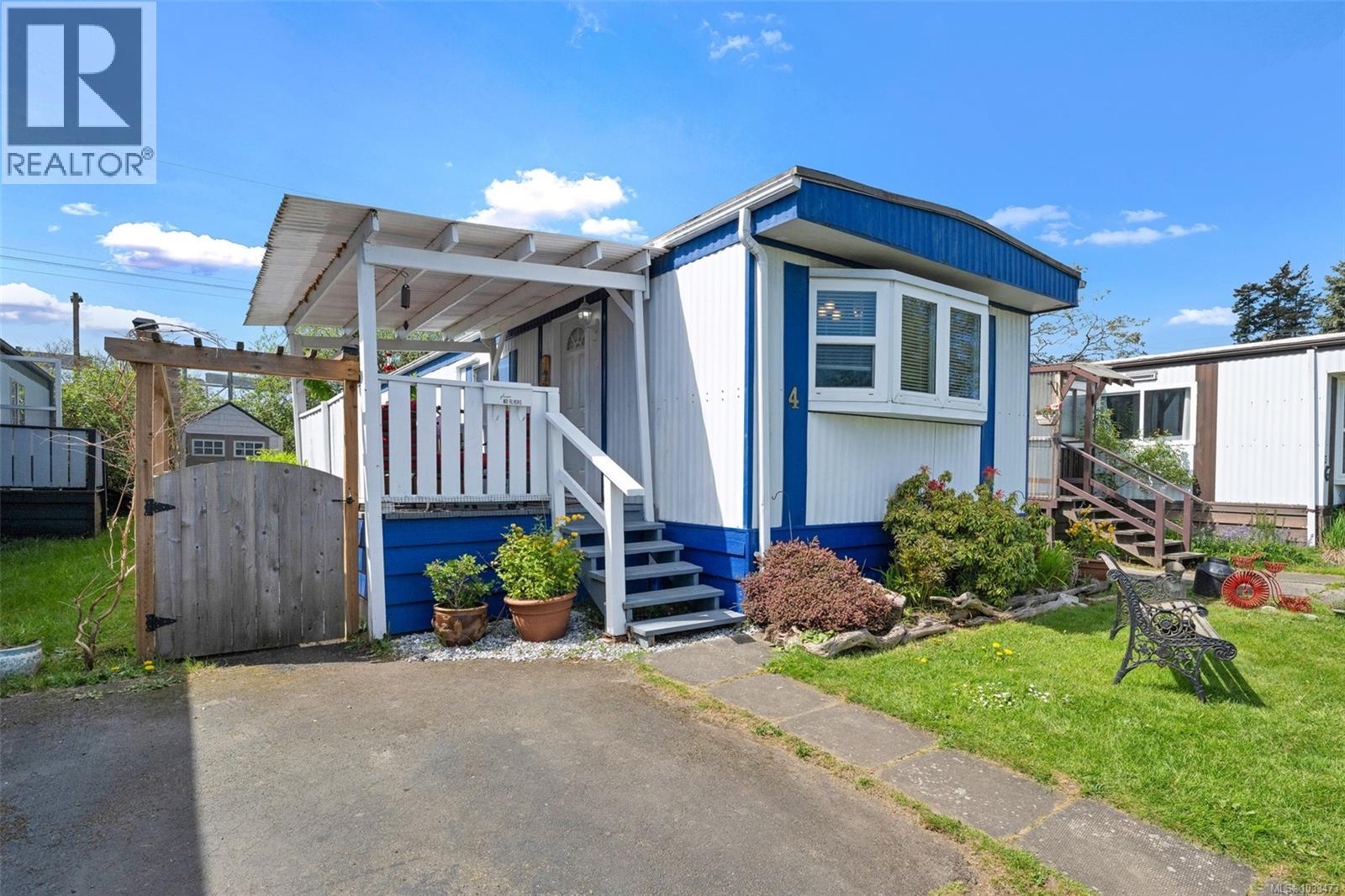 4 1498 Admirals Rd, View Royal, British Columbia