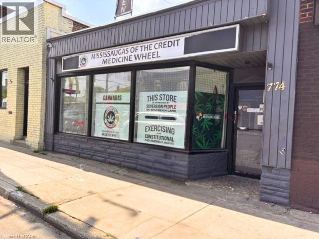 774 BARTON Street E, Hamilton, Ontario