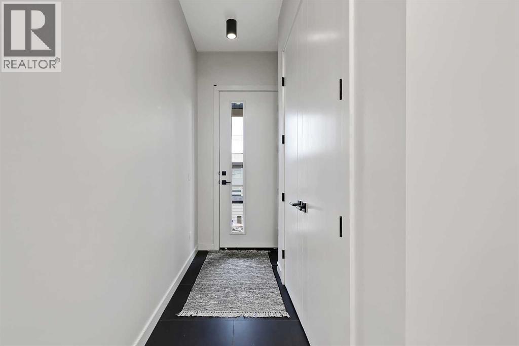 4320 Centre A Street NE, Calgary, Alberta  T2E 3B1 - Photo 31 - A2331521